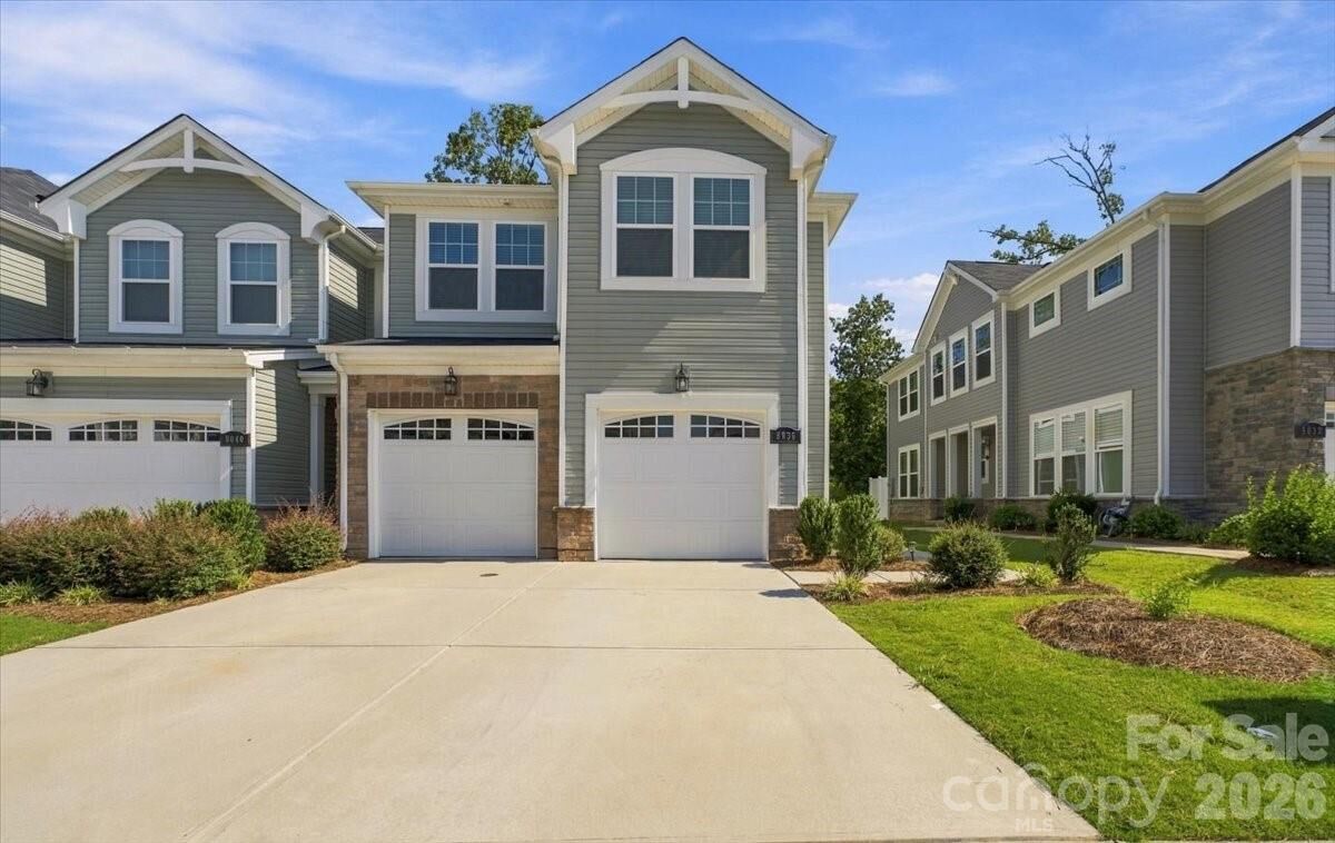 Property Photo: 8036 Overmeadow Lane NC 28269