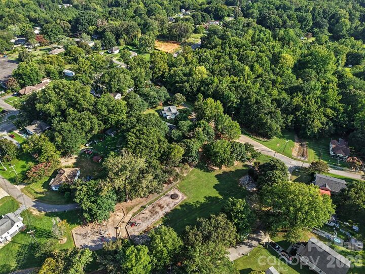 Property Photo: 2878 Millstone Drive NC 28054