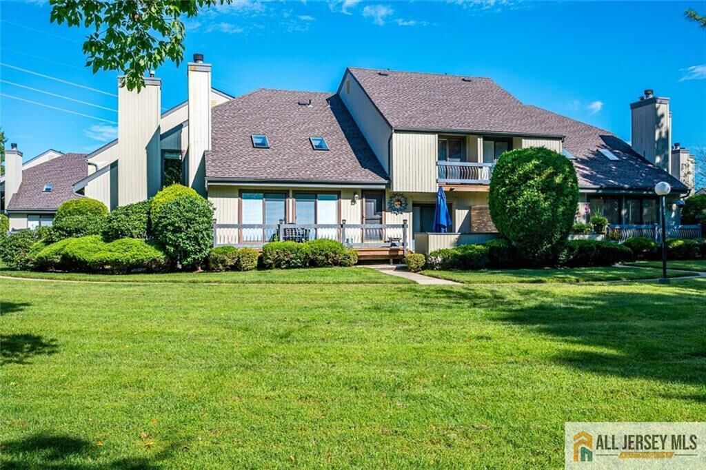 Property Photo:  39 Sherborne Street  NJ 08873 