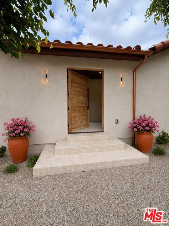 Property Photo:  14655 Morrison St  CA 91403 