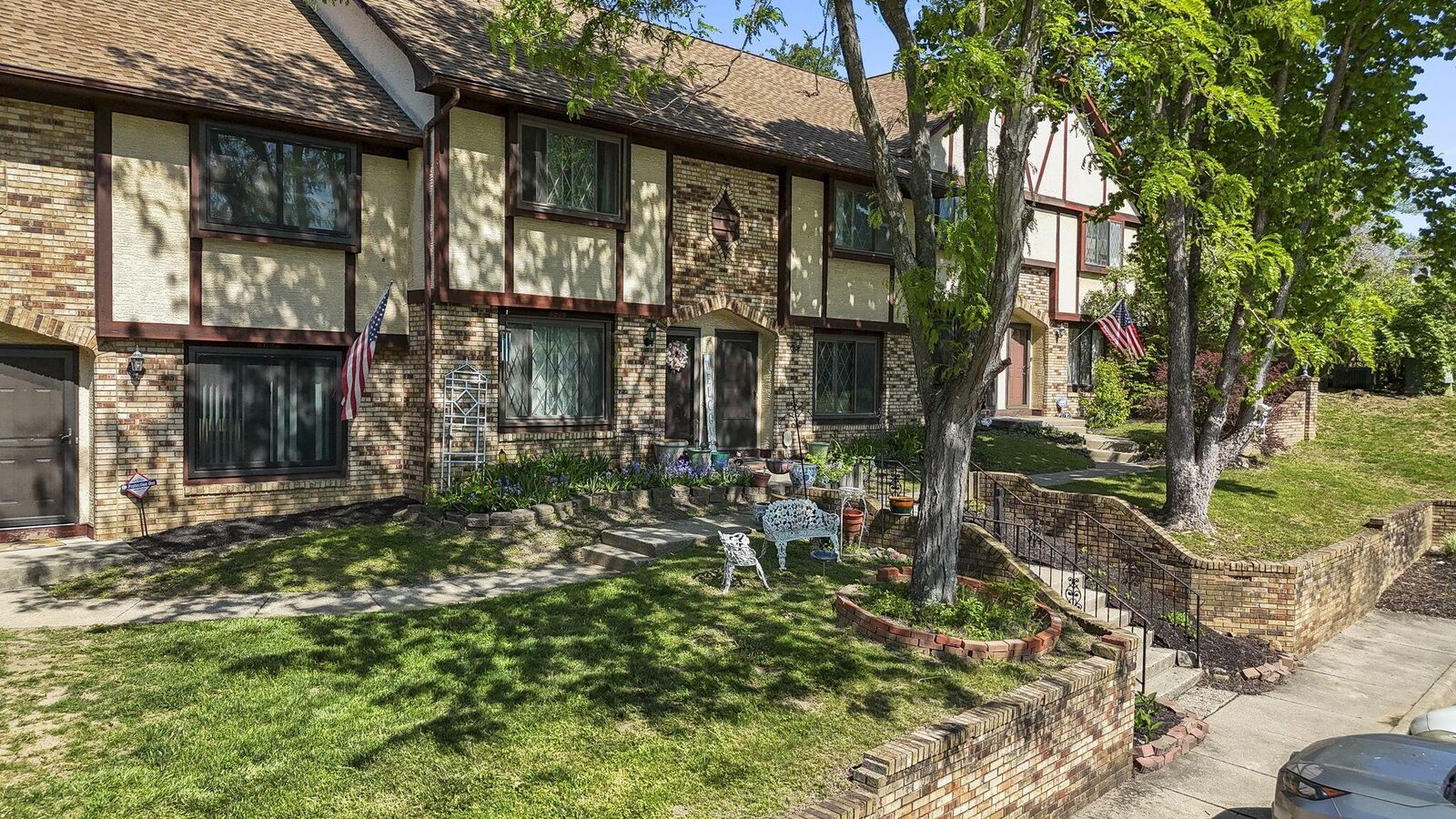Property Photo:  3032 Blendon Woods Boulevard  OH 43231 