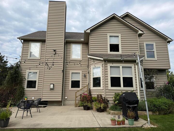 Property Photo: 7233 Redwood Valley Court OH 43035