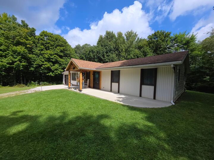 Property Photo:  4955 State Route 61  OH 43338 