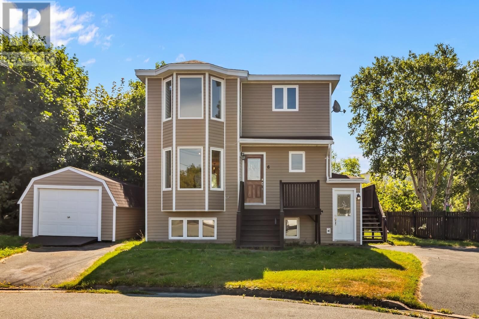 Property Photo:  6 Annies Place  NL A1W 2C6 