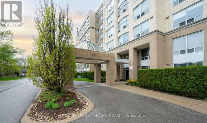 Property Photo: 1510 Richmond Street 404 ON N6G 4V2
