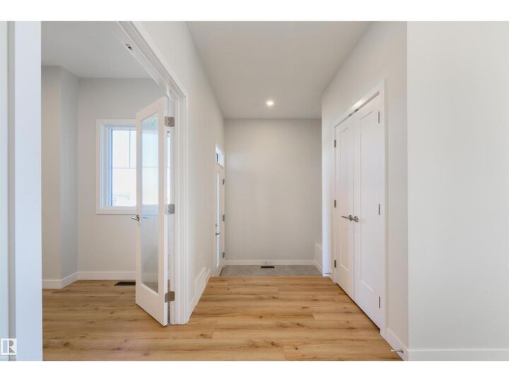 Property Photo:  1443 Osprey Ct NW  AB T5S 0H7 