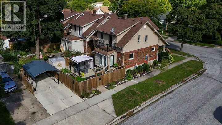 Property Photo:  111 Lincoln Park Avenue  ON N7T 4Y7 
