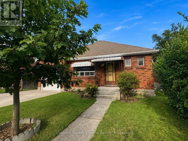 Property Photo:  792 Curtis Road  ON K9H 2E7 