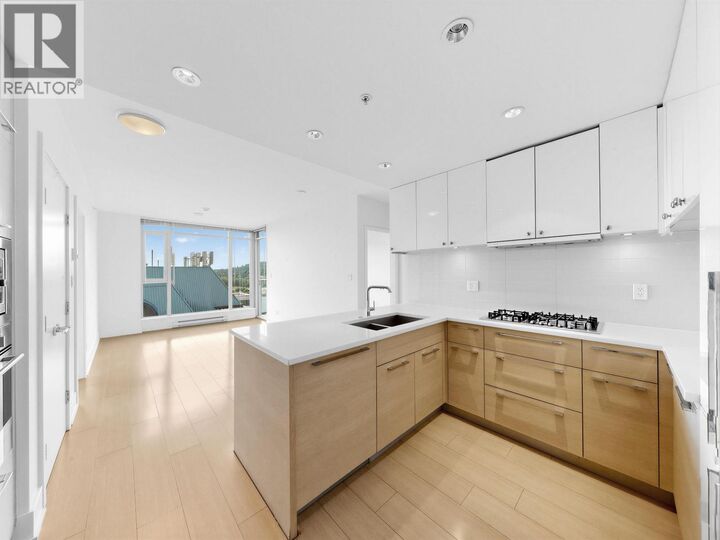 Property Photo:  1188 Pinetree Way 1801  BC V3B 0K9 
