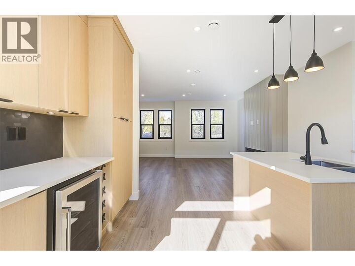 Property Photo: 3590 Redecopp Road 3 BC V4V 1X5