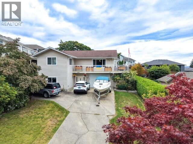Property Photo: 6886 Harvie Ave BC V8A 5J1