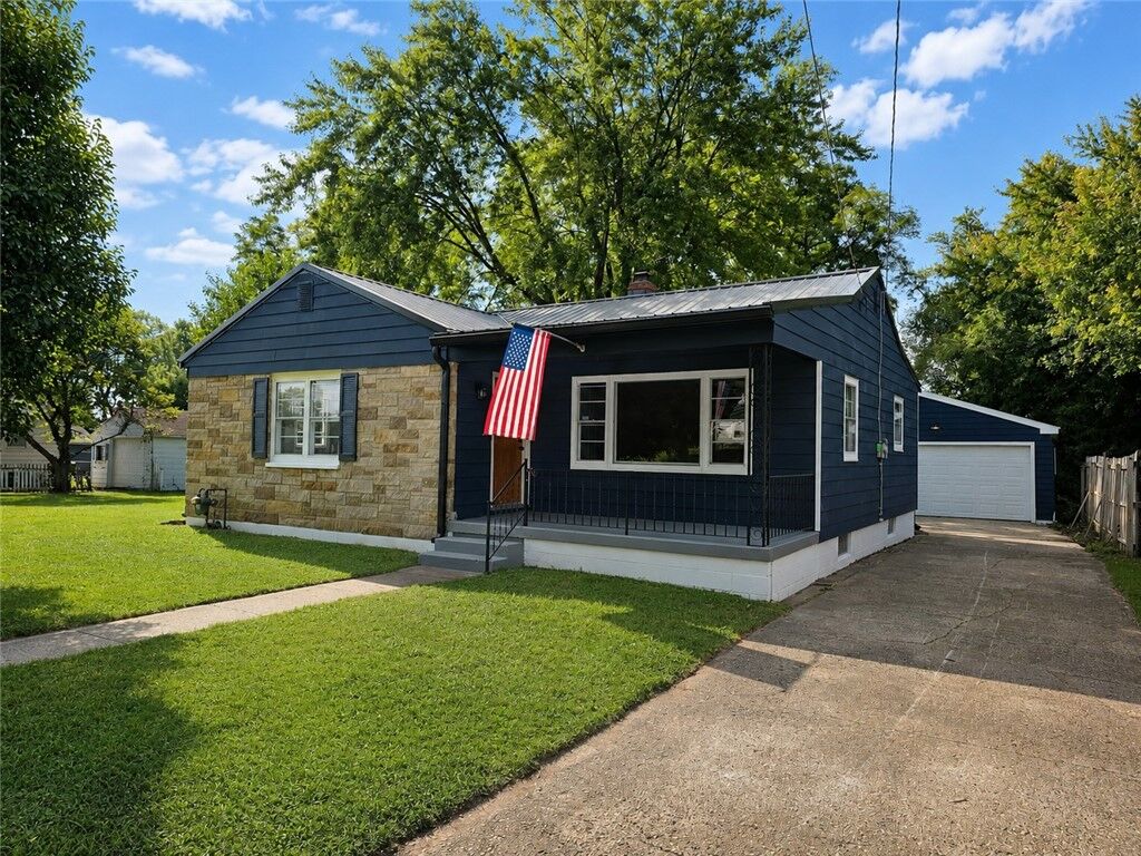 Property Photo:  1309 Kenwood Avenue  OH 45505 