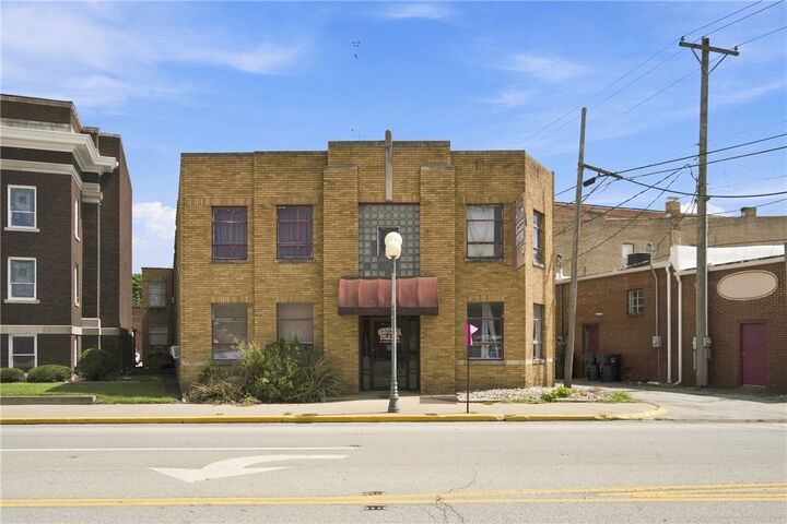 Property Photo: 14 N Central Avenue 107 IL 62420