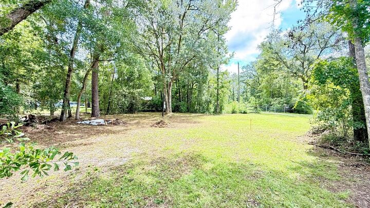 Property Photo: 0.28 Acres Howell Bluff Road FL 32455