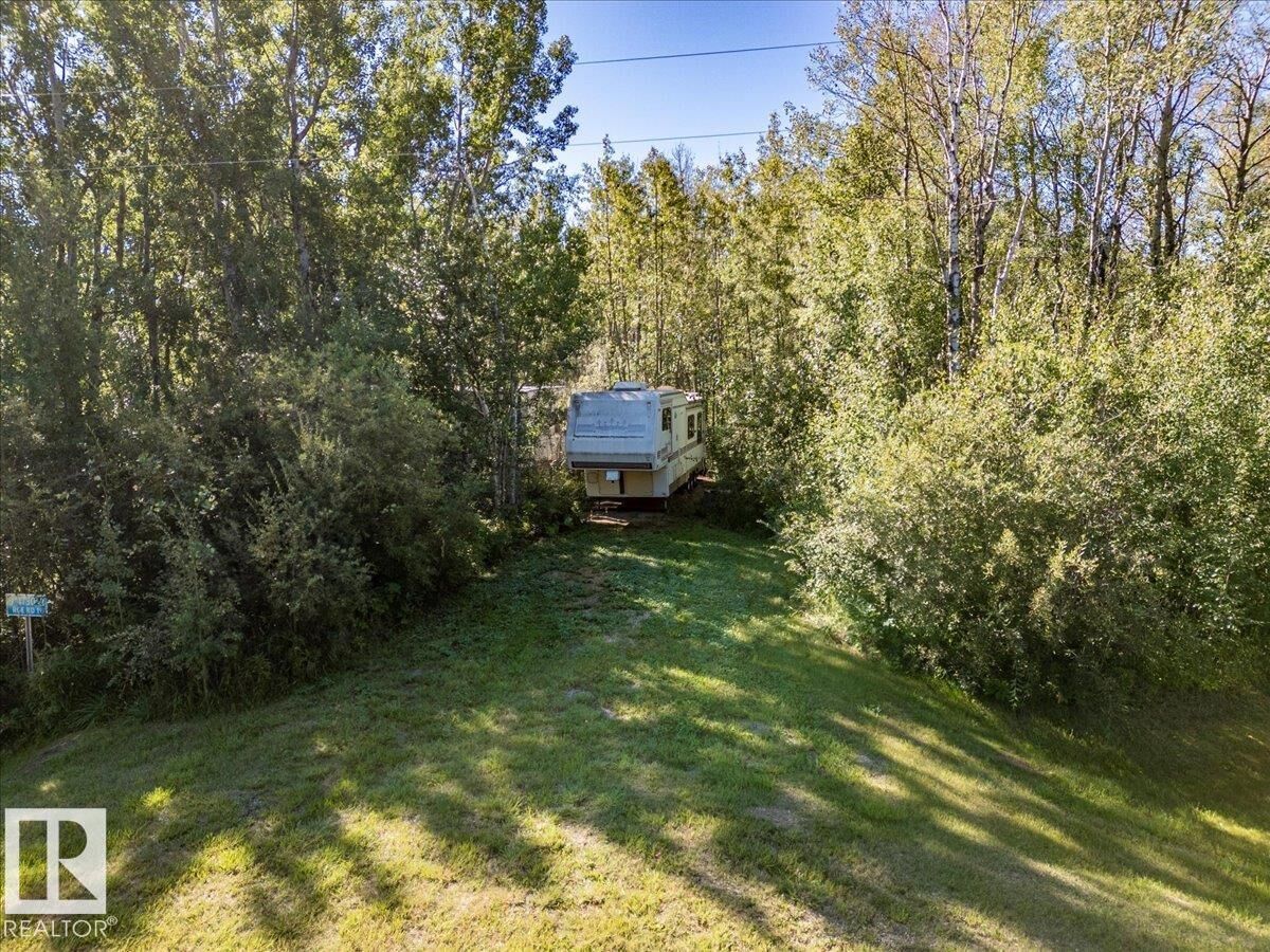Property Photo: 473052 Rge Road 11 9 AB T0C 2C0