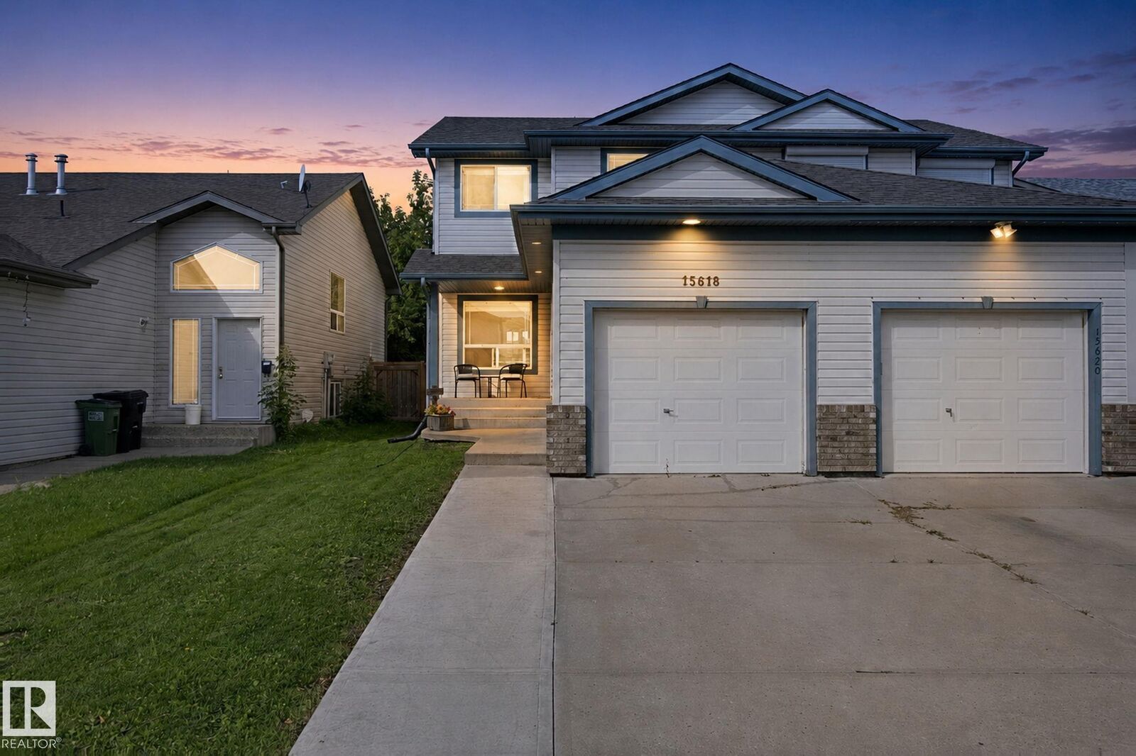 Property Photo:  15618 141 Street NW  AB T6V 1T3 