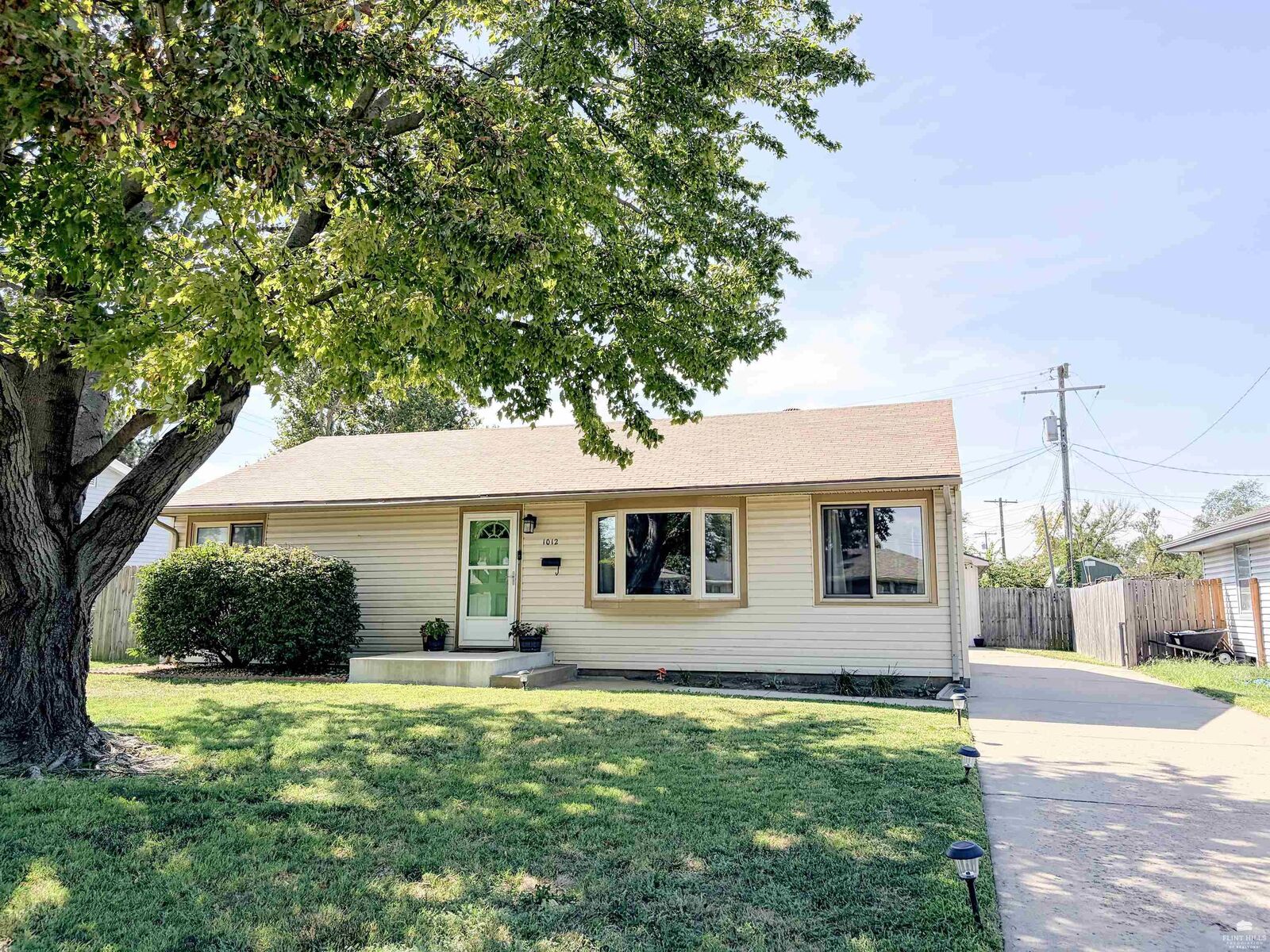 Property Photo: 1012 McAdams Road KS 67401