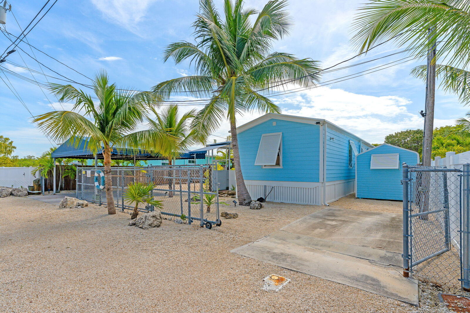 Property Photo: 347 King Avenue FL 33037