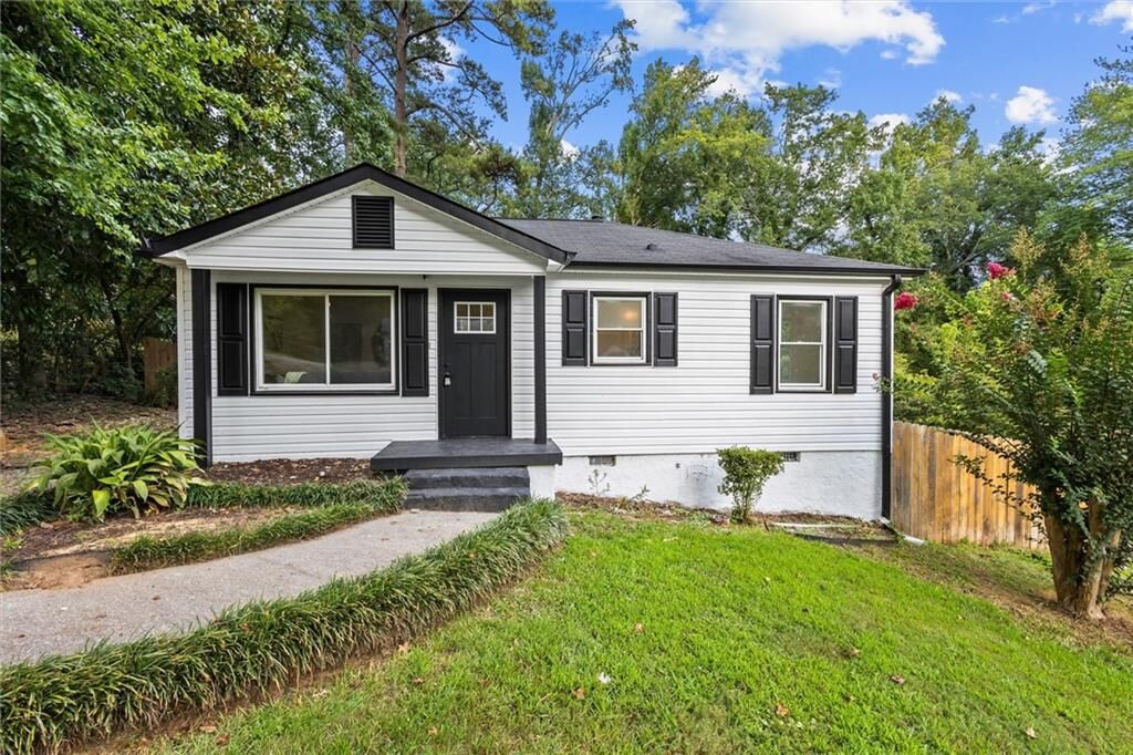 Property Photo:  6275 Bennett Ln SW  GA 30126 