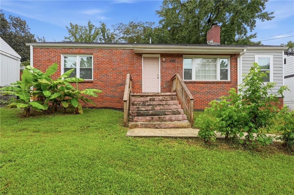 Property Photo:  2185 Glenwood Avenue SE  GA 30316 