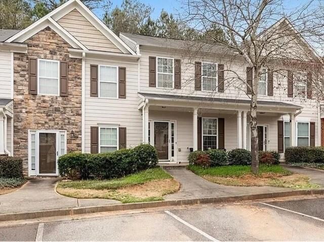 Property Photo: 585 McWilliams Road SE 1204 GA 30315