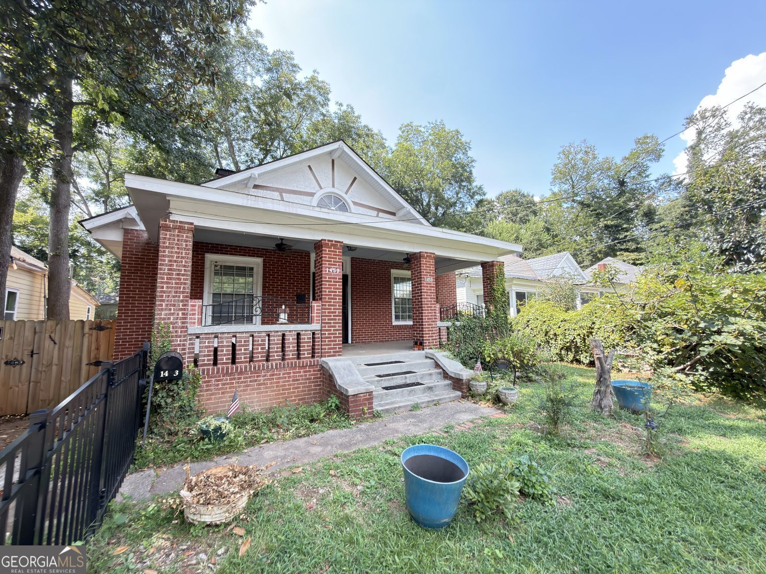 Property Photo:  1453 Metropolitan Parkway SW  GA 30310 