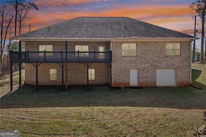 Property Photo: 7055 Bannister Road GA 30028