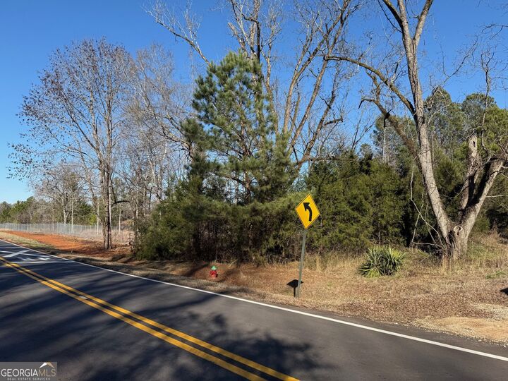 Property Photo:  641 Dennis Station Road  GA 31024 