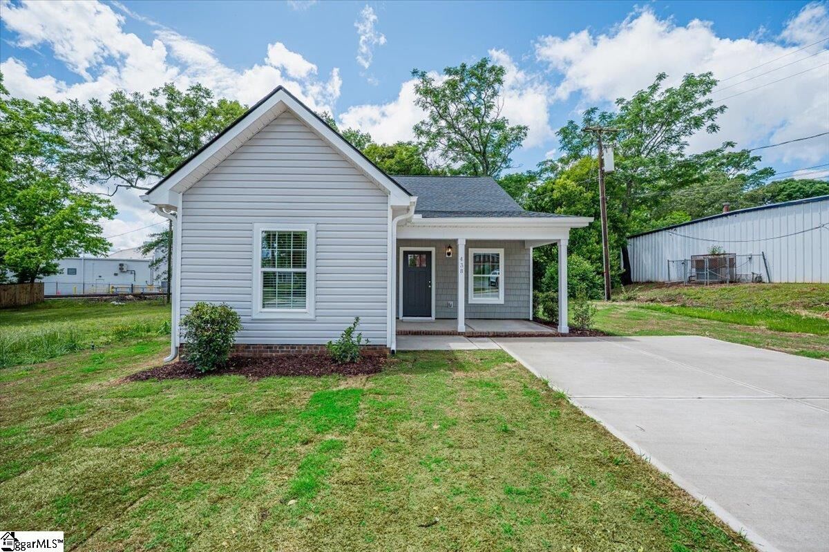 Property Photo: 438 N Forest Street SC 29303