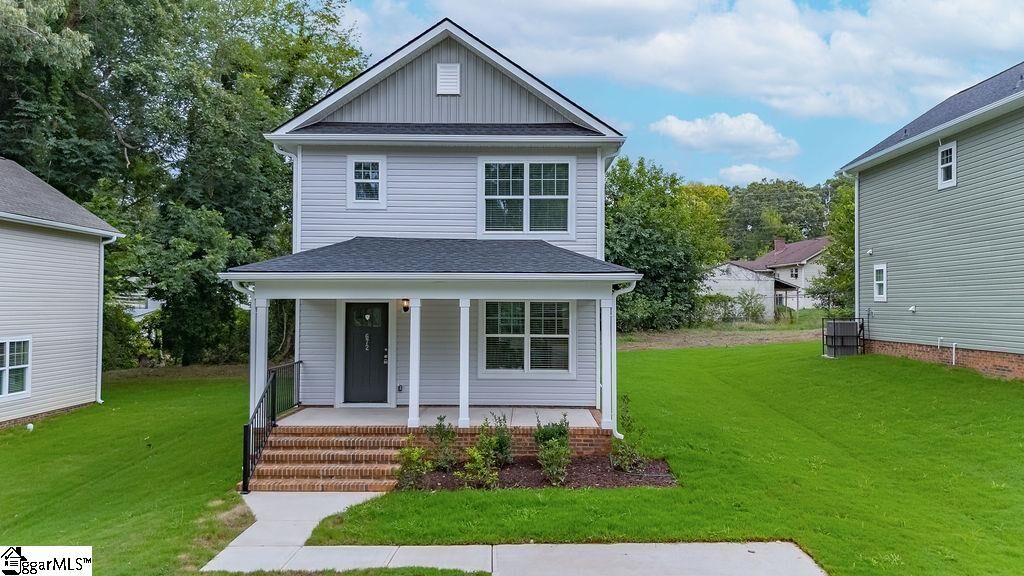 Property Photo:  672 Saxon Avenue  SC 29301 