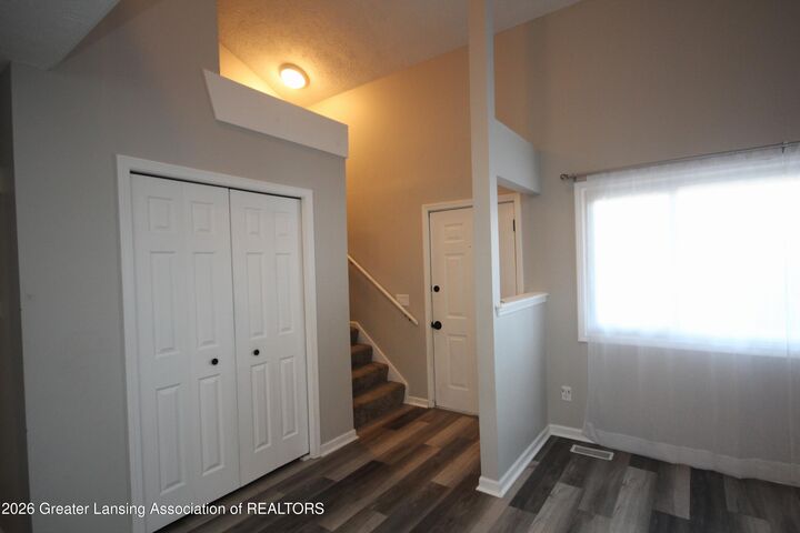 Property Photo: 907 Registry Drive MI 48837