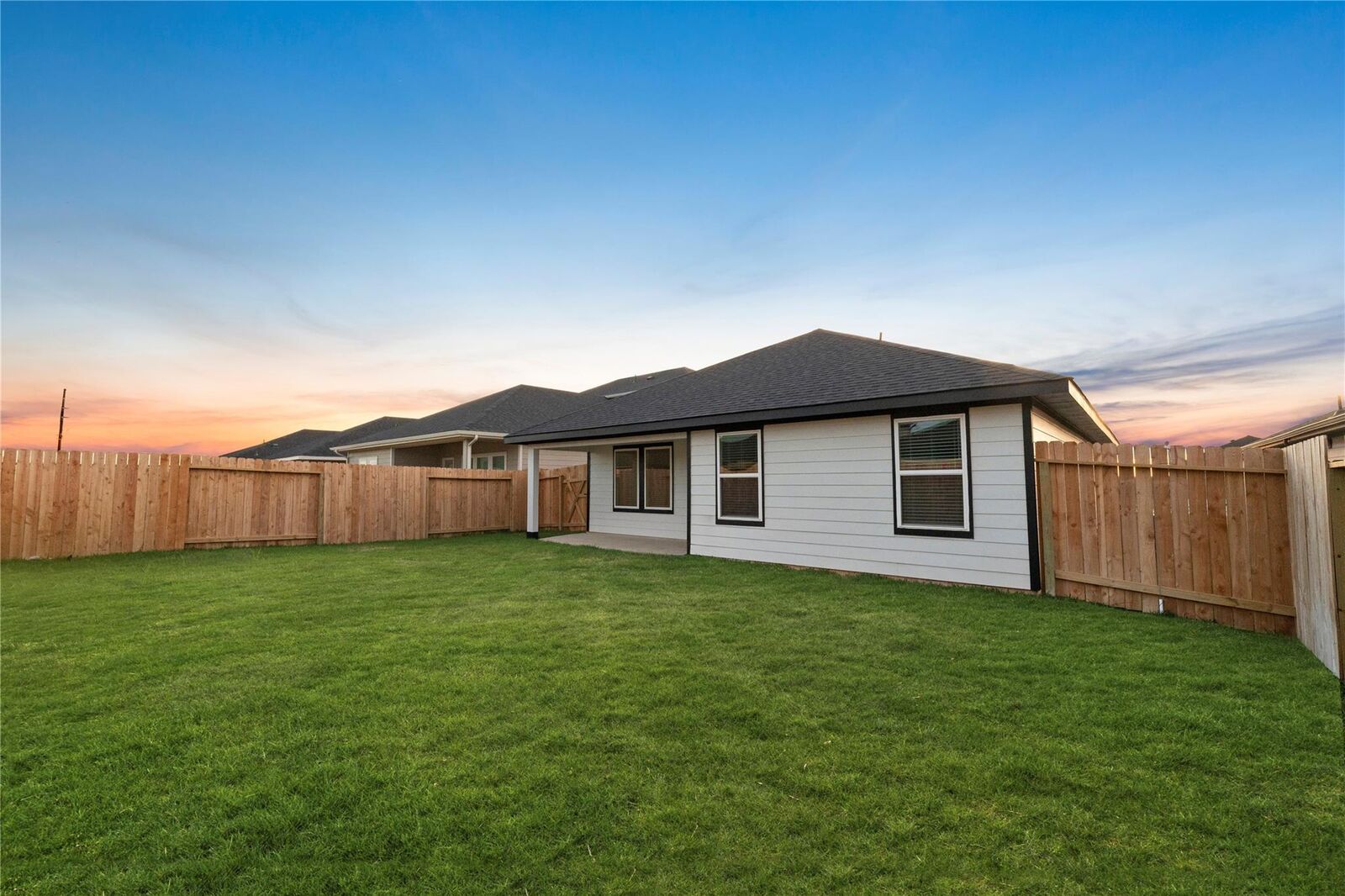 Property Photo:  4227 Bedwyn Bay Dr  TX 77441 