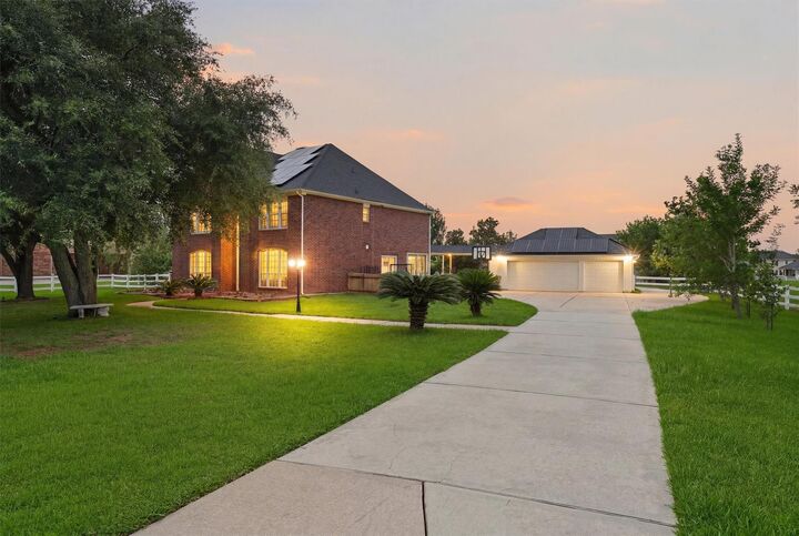 Property Photo:  5903 Waterwalk Court  TX 77469 