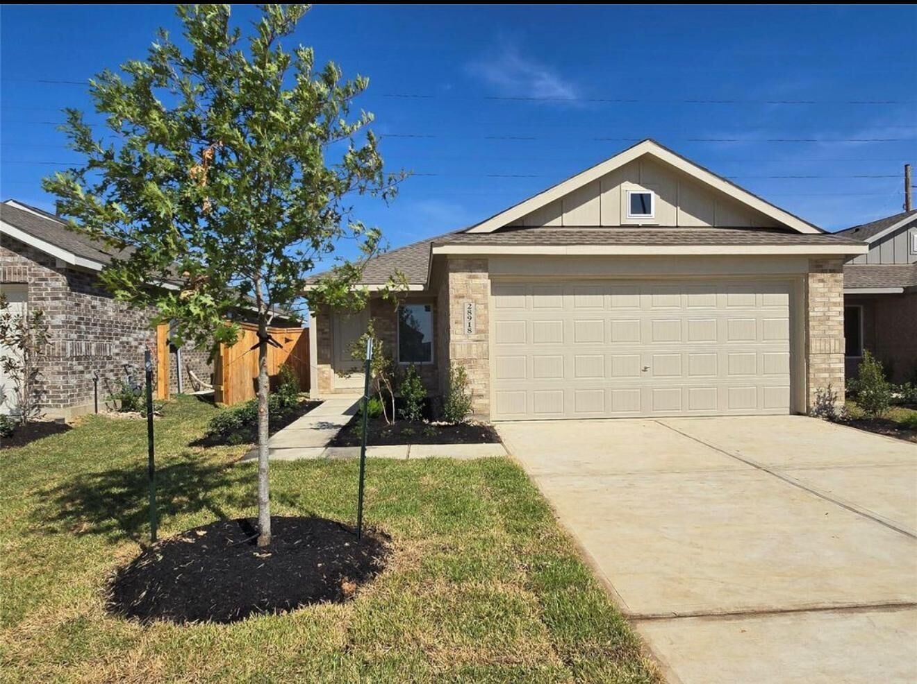 Property Photo: 26918 Dalmatian Bellflower Drive TX 77493