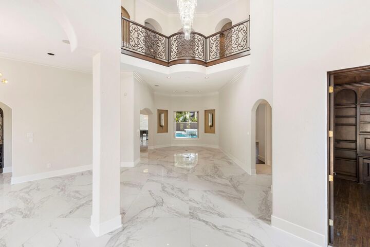 Property Photo:  47 Hunnewell Way  TX 77382 