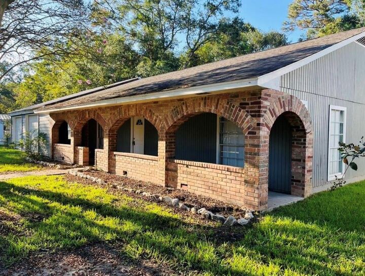 Property Photo: 142 County Road 322 TX 77327