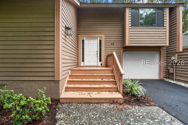 Property Photo:  25 Honey Locust Circle  SC 29926 