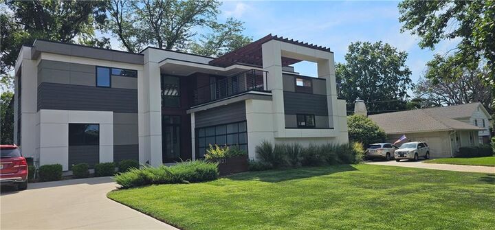 Property Photo: 3521 W 73rd Street KS 66208