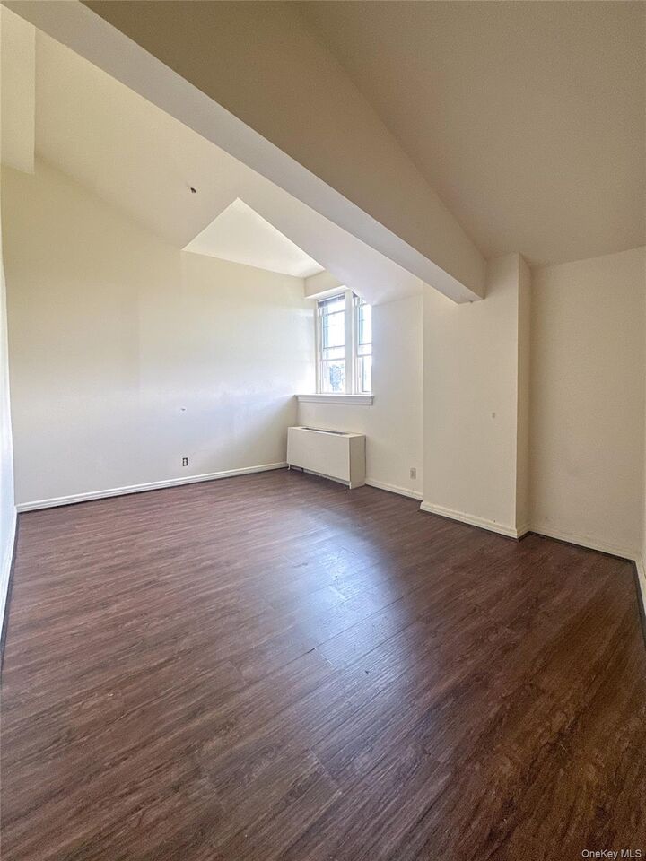 Property Photo:  4413 Villa At The Woods  NY 10566 