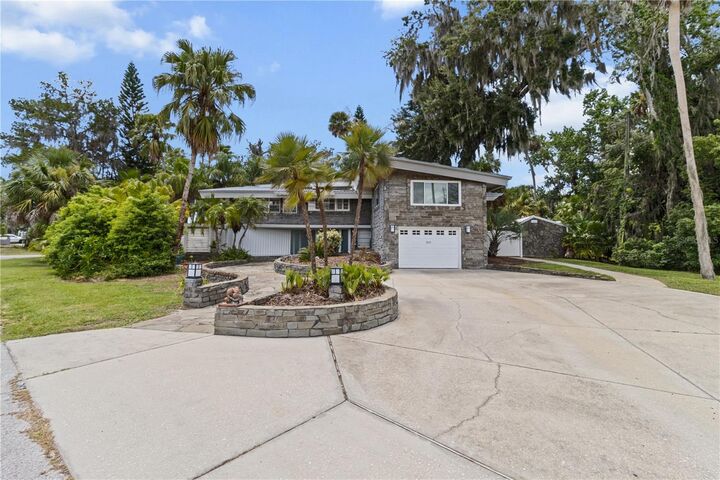 Property Photo: 1830 SE 3rd Court FL 34429