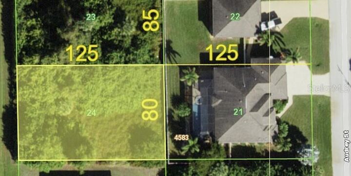 Property Photo: 10052 Calumet Boulevard FL 33981
