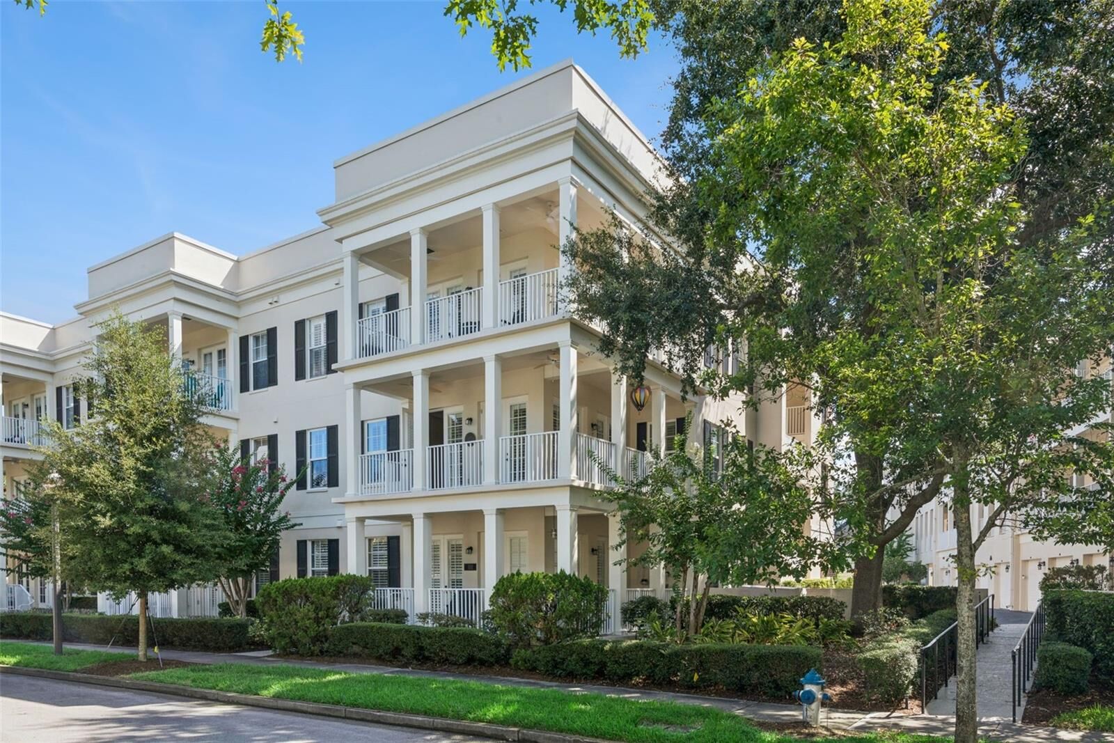 Property Photo:  987 Fern Avenue 201  FL 32814 