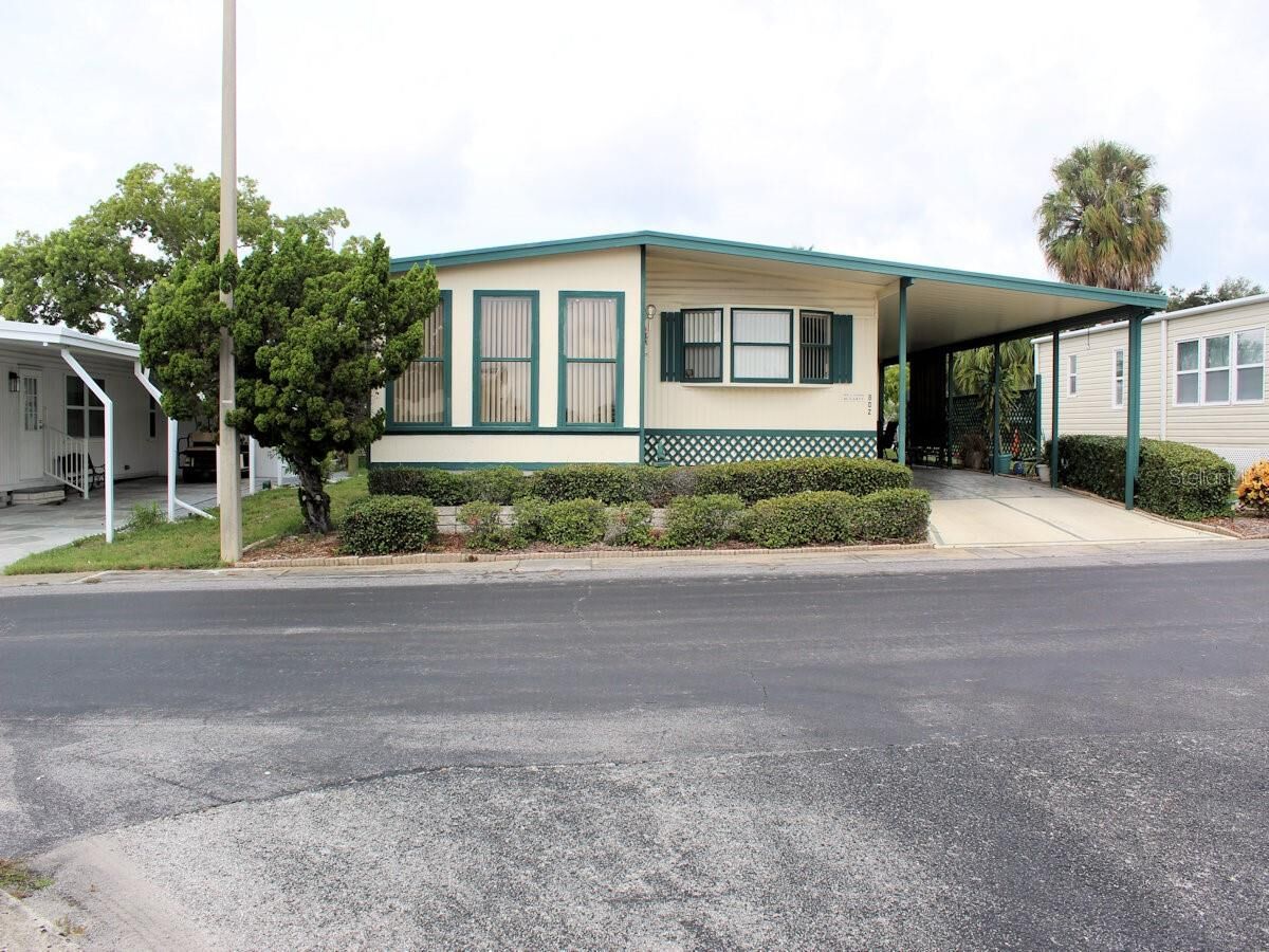 Property Photo:  802 Date Palm Street  FL 33778 