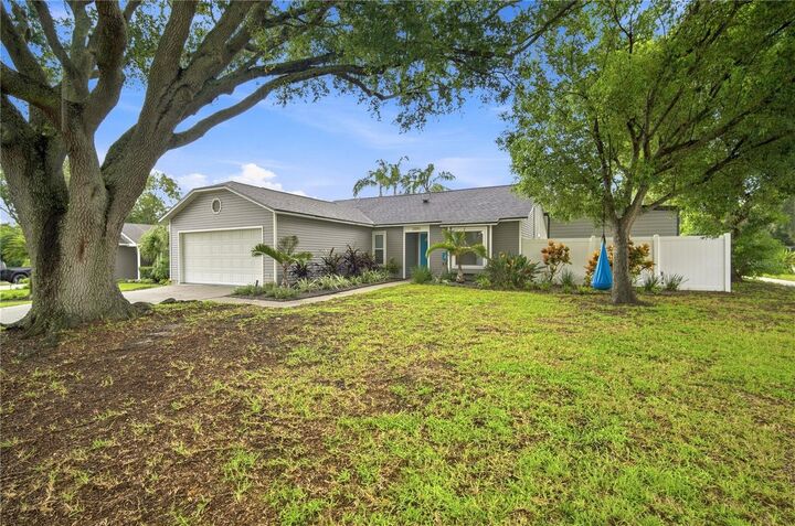 Property Photo: 2880 Downing Court FL 34684