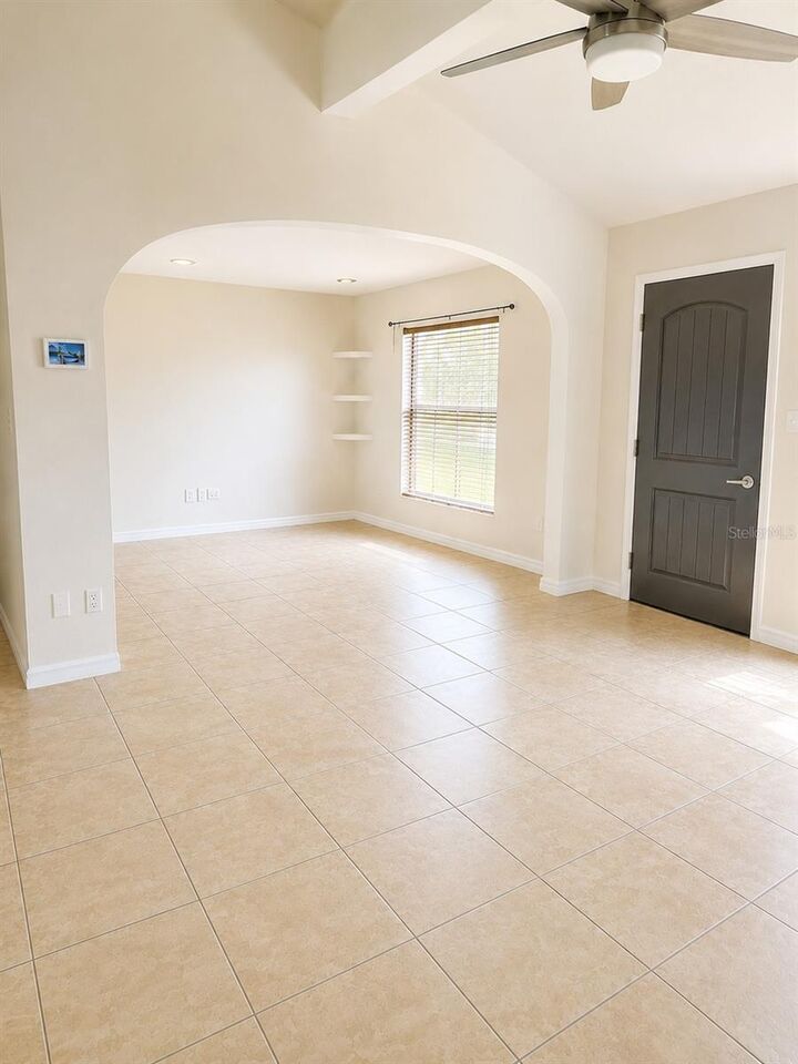Property Photo: 101 Gardenia Rd FL 34743
