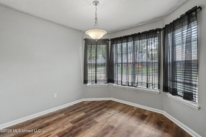 Property Photo:  20 Heather Lane  MS 39503 
