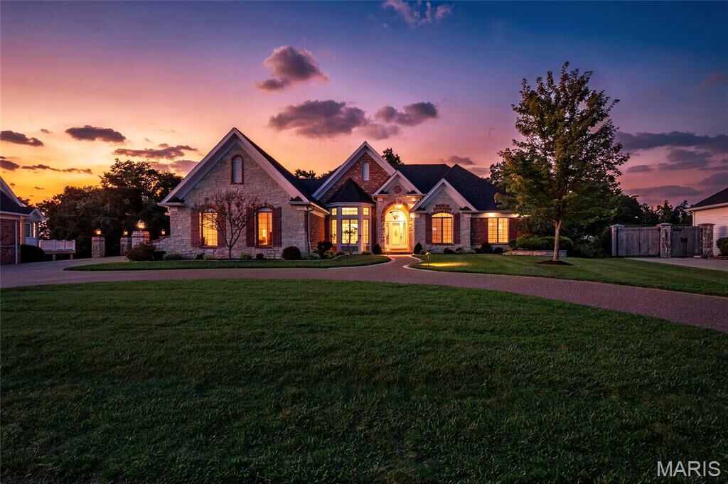 Property Photo:  4030 Austin Drive  MO 63304 