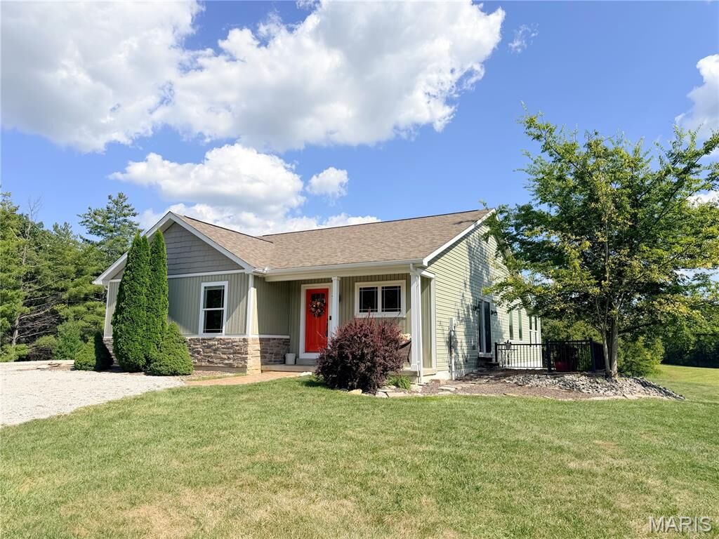 Property Photo:  6730 Cardinal Drive  IL 62298 