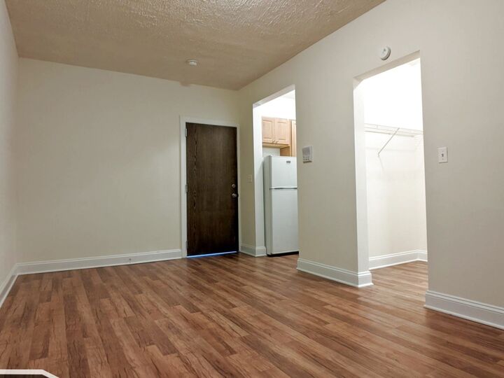 Property Photo: 1742 N Humboldt Boulevard 306 IL 60647
