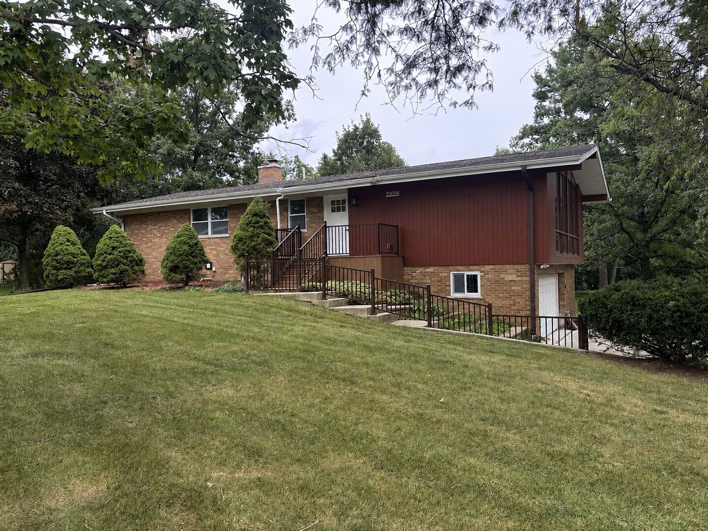 Property Photo: 20009 E Brightway Drive IL 60448